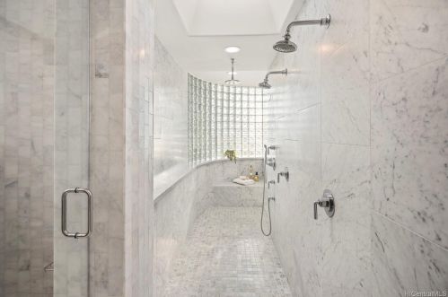 3919 Noela Pl, Honolulu HI  96815-4519 exterior