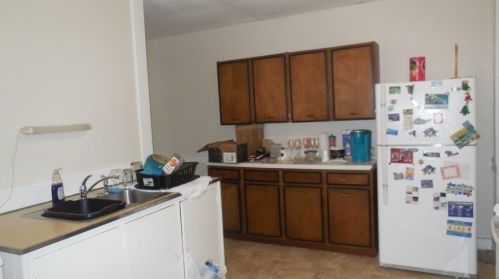 71 Hl St, West Springfield MA 01089-3416 exterior