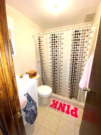 2207 Moody Ave, Chicago IL 60638-2624 exterior