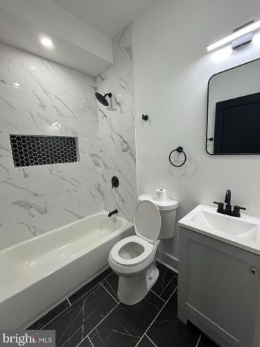 4817 15th St, Philadelphia PA  19141-2103 exterior