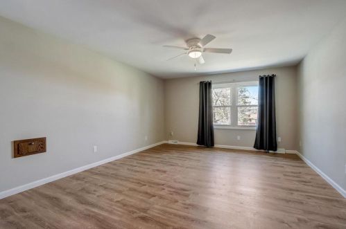 4870 82, Milwaukee WI 53220-4219 exterior