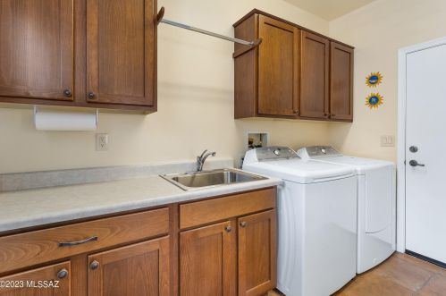 62903 Oakwood Dr, Tucson AZ  85739-2492 exterior