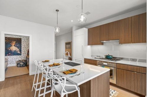 100 Shawmut Ave, Boston MA  exterior