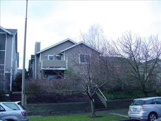 4517 40 Ave, Seattle WA  98116-4214 exterior