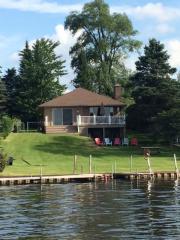 8071 Fairview Ct, Jackson MI  49201-9242 exterior