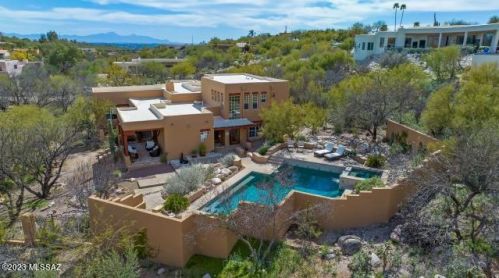 6421 Paseo Otono, Tucson AZ  85750-1208 exterior