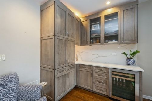 1427 Plymouth Ct, Chicago IL 60605-2862 exterior