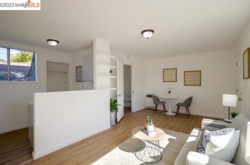 2238 Russell St, Berkeley CA 94705-2333 exterior