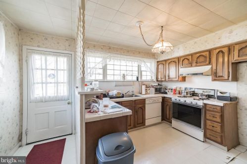 700 Morgan Ave, Palmyra NJ 08065-1936 exterior