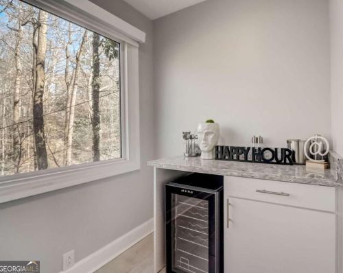 1210 Beechwood Ave, Atlanta GA 30327-0042 exterior