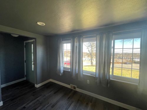 348 Moon Clinton Rd, Moon Twp PA  15108-2432 exterior