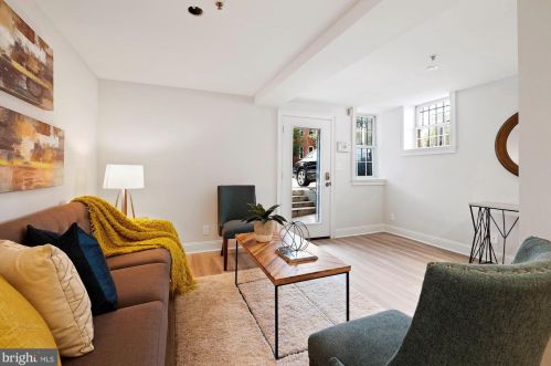 1543 6 St, Washington DC 20001-5152 exterior