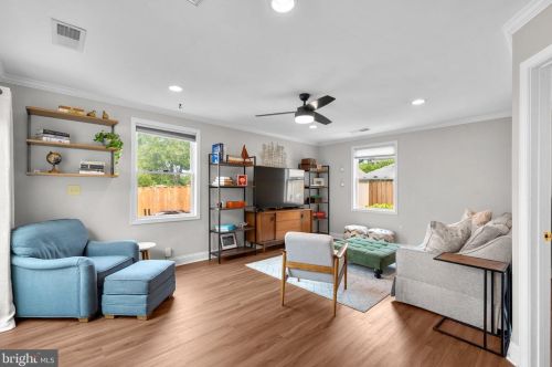 2419 Dennis Ave, Silver Spring MD 20901-2162 exterior