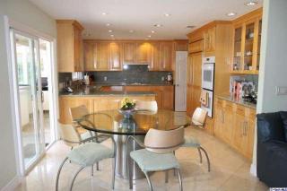 19133 Gayle Pl, Los Angeles CA  91356-5019 exterior