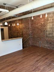 1025 Leavenworth St, Omaha NE  68102-2933 exterior