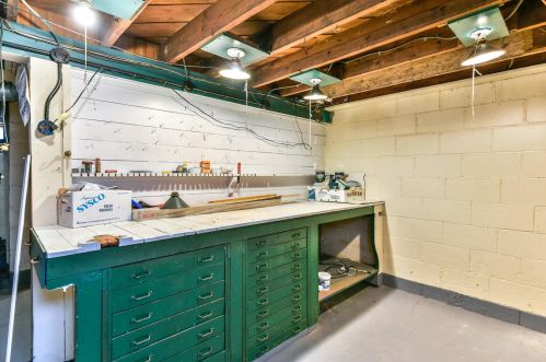 7503 Stevenson St, Milwaukee WI  53213-3549 exterior