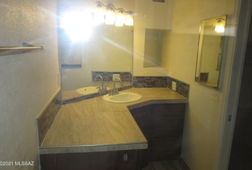 9810 2 St, Tucson AZ 85716-4308 exterior