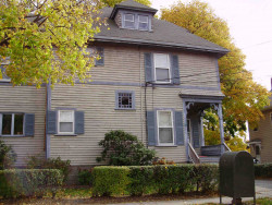 72 Floral St, Newton, MA 02461-1523