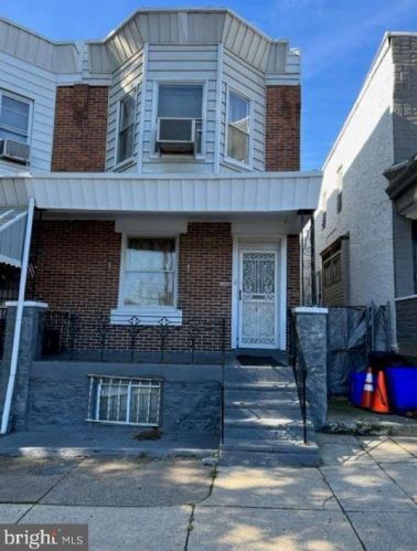 1522 52nd St, Philadelphia, PA 19143-5008