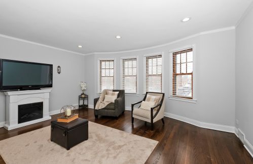 10025 Claremont Ave, Chicago IL 60643-1921 exterior