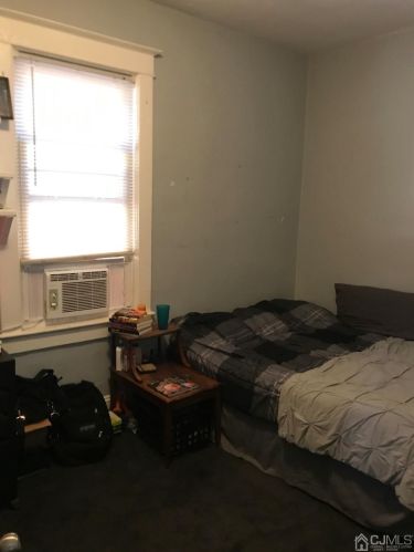 61 Plum St, New Brunswick NJ 08901-1829 exterior