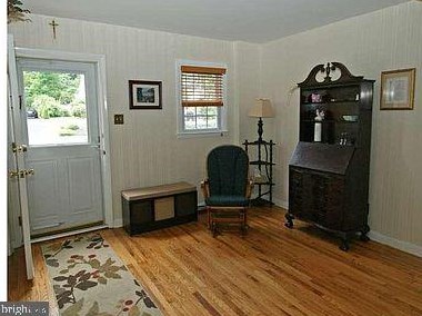 8446 Chippewa Rd, Philadelphia, PA 19128-1206