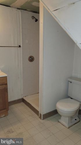 11605 Mapleview Dr, Silver Spring MD 20902-2327 exterior