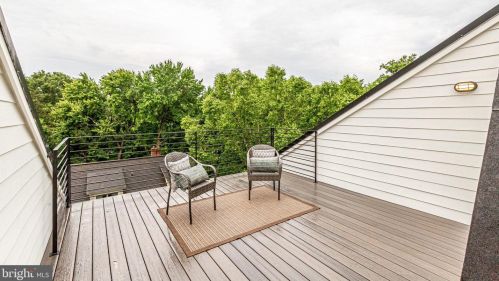 4913 Sherier Pl, Washington DC  20016-3319 exterior