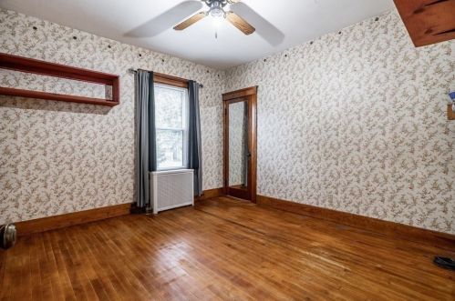 12 Kosta St, Worcester MA 01607-1525 exterior