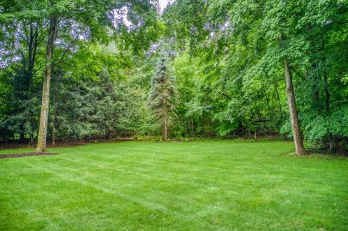 37 Chestnut St, North Andover MA  01845-5211 exterior