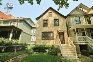 5807 Magnolia Ave, Chicago, IL 60660-3415