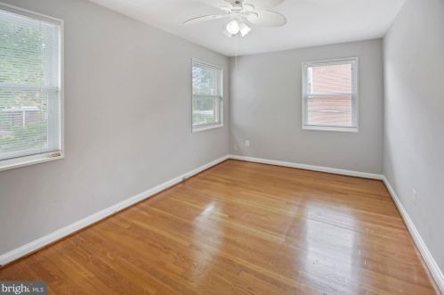 5218 11 St, Washington DC 20002-6134 exterior