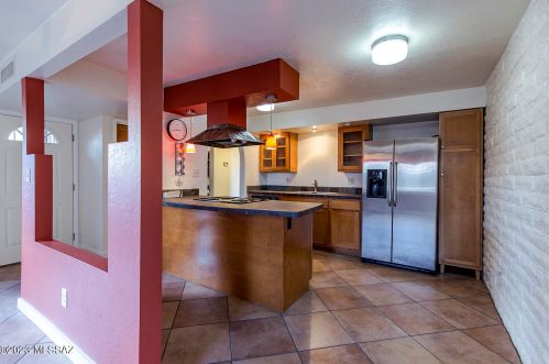 3214 Cherry Ave, Tucson AZ 85706-1406 exterior