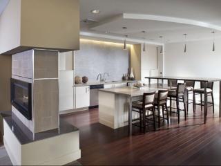 223 Concord Tpke, Cambridge MA  02140-2304 exterior