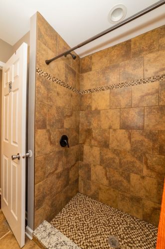 8237 Bishop St, Chicago IL 60620-3925 exterior