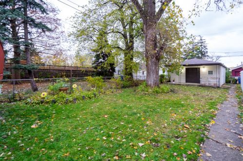 7625 Perry Ave, Chicago IL 60628-7320 exterior