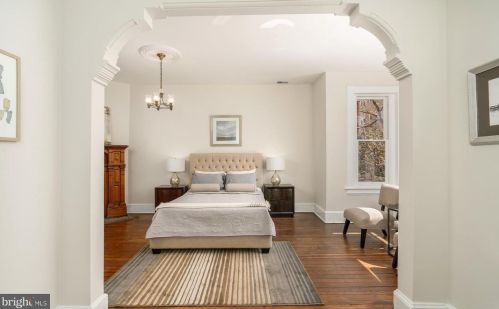 1611 Riggs Pl, Washington DC 20009-6418 exterior