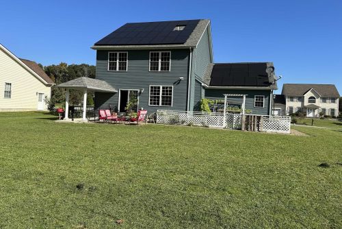 9 Alia Ct, Poughkeepsie, NY 12603-1350