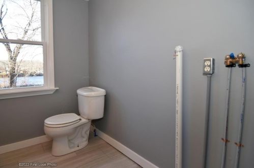 530 Woonasquatucket Ave, Providence RI  02911-1657 exterior