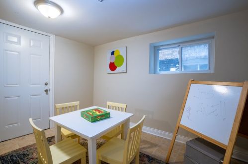 8342 Elizabeth St, Chicago IL  60620-3942 exterior