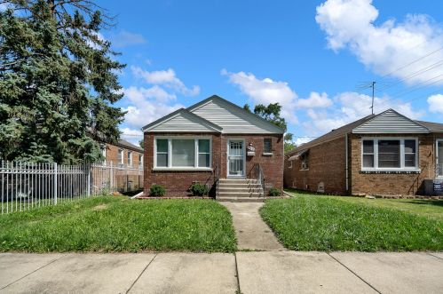 520 127th Pl, Chicago, IL 60628-7100