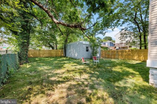 4434 Hunt Pl, Washington DC  20019-3614 exterior