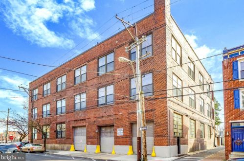 700 10th St, Philadelphia PA 19123-1959 exterior