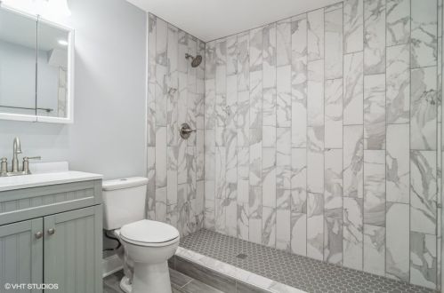 912 Monticello Ave, Chicago IL  60651-3949 exterior