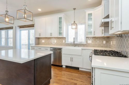 197 Elise Dr, Middletown NY 10941 exterior