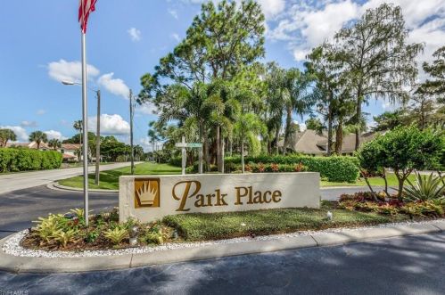 13015 Imperial Park Pl, Naples FL 34110-1078 exterior