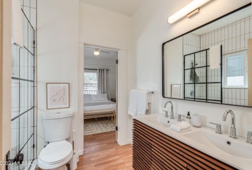 622 8th St, Tucson AZ  85705-8520 exterior