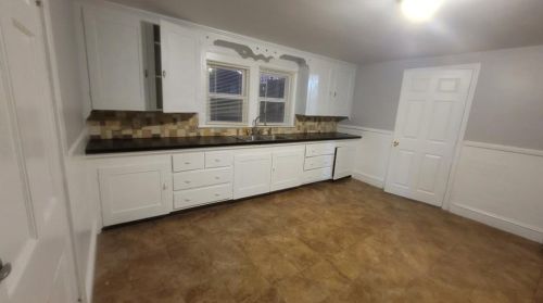 250 Whitford Ave, Providence RI  02908-3358 exterior