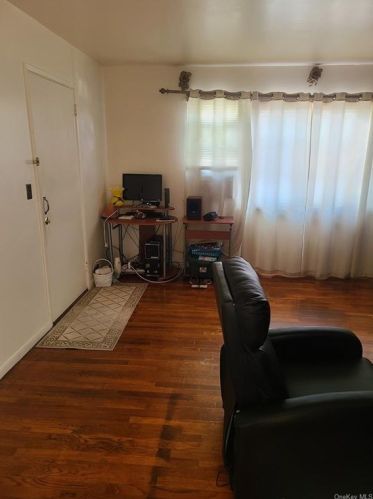 462 3rd Ave, Mount Vernon, NY 10550-4508