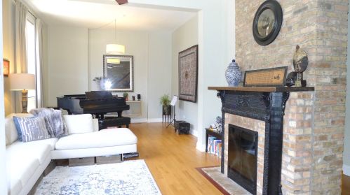 2327 Halsted St, Chicago IL  60614-3222 exterior